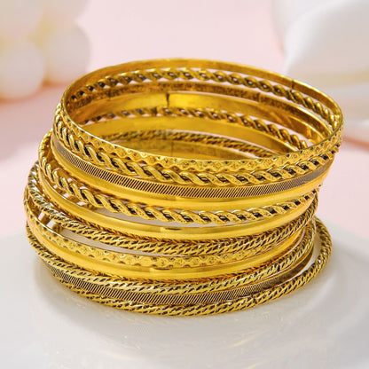 Retro 12 sets, a set of ancient gold bracelets, a combination set, and multiple sets of bohemian ethnic bracelets for women.