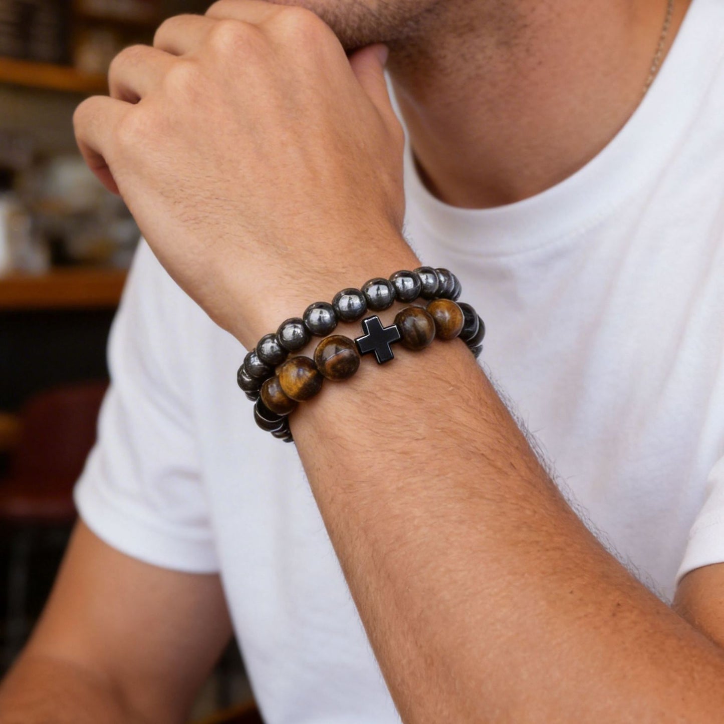 Give boyfriend gifts, fashionable and simple blue dots, blue tiger eyes, beaded elastic bracelet set, multi-layer stacked zircon bracelet.