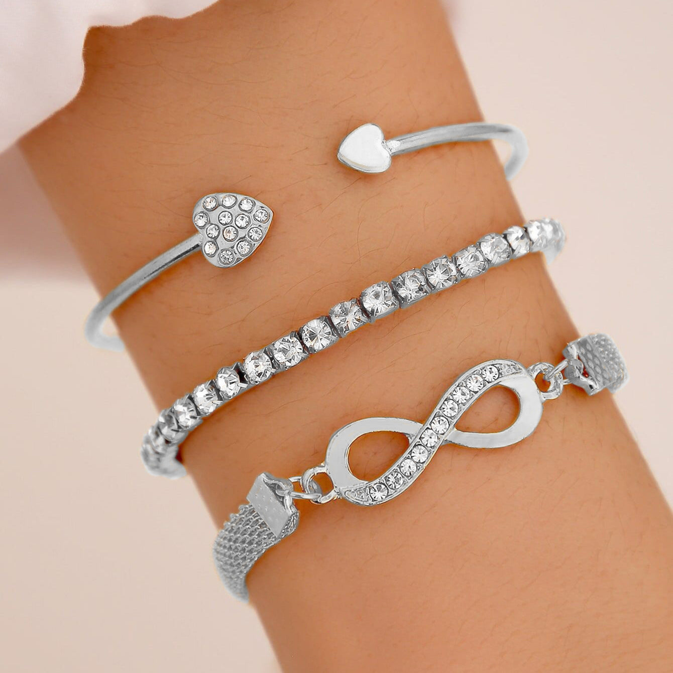 Europe and the United States cross-border stacking Bohemian metal bracelet set retro exaggerated mixing and matching hollow love bracelet jewelry