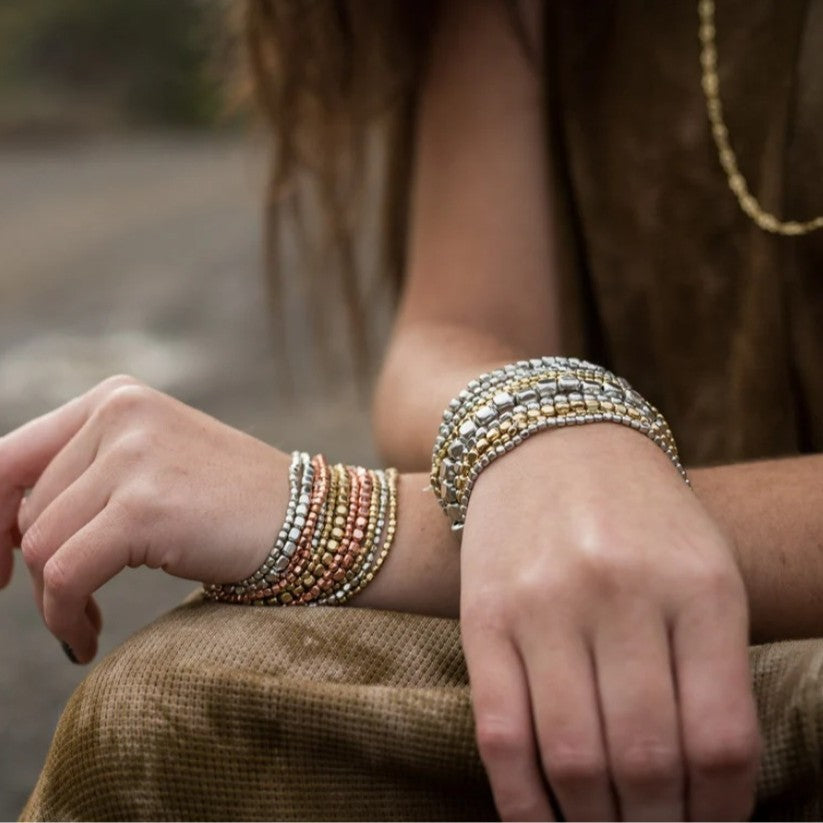 Cross-border hot-selling hand jewelry multi-layer stacked bracelet set Bohemian CCB beaded elastic square bead bracelet.