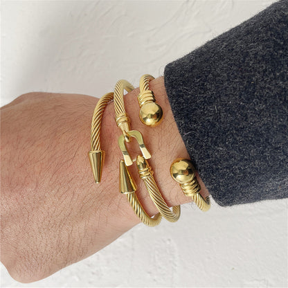 Cross-border new stainless steel bracelet set, open titanium steel bracelet, non-fading rivet belt buckle bracelet punk