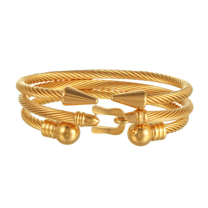 Cross-border new stainless steel bracelet set, open titanium steel bracelet, non-fading rivet belt buckle bracelet punk