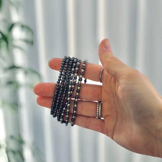 Cross-border hot-selling hematite titanium Hertz bracelet women's fashion simple 6-beaded black gallstone elastic bracelet bracelet