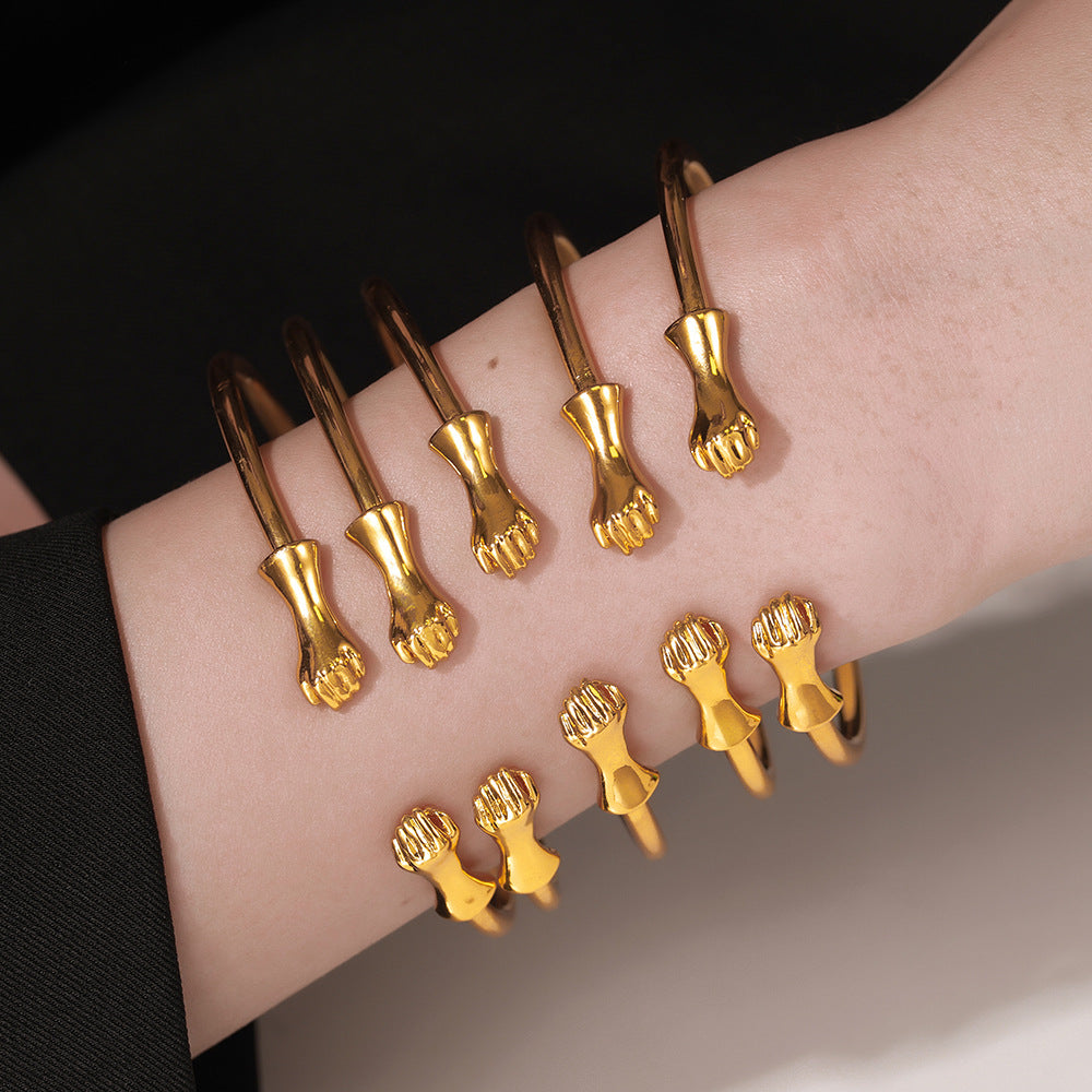 Cross-border new hip-hop punk fist bracelet 5 sets, metal opening bracelet niche stacking bracelet set