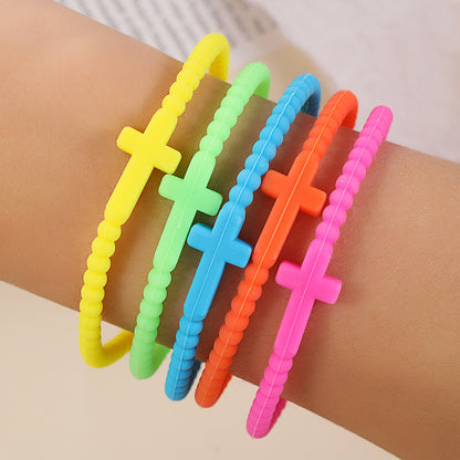 Amazon popular hot-selling bracelet simple European and American macaron cross bracelet children's hand adult silicone bracelet